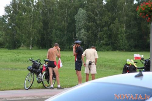 Страный велотуризм: где бы покататься без одежды? 20120710144048-IMG_0225